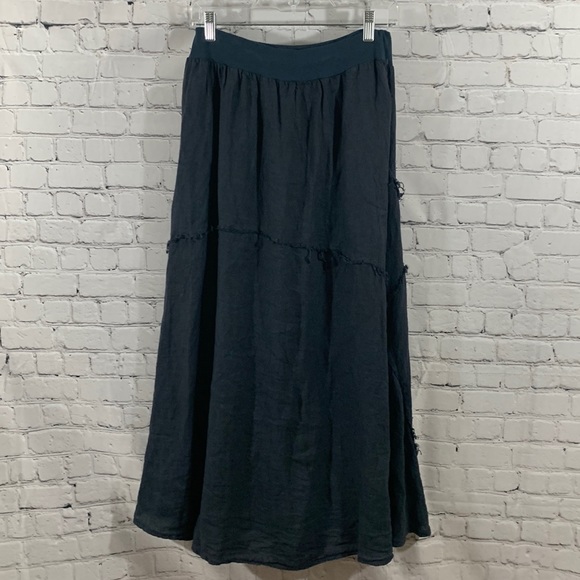 Tempo Paris Dresses & Skirts - Long linen skirt size S